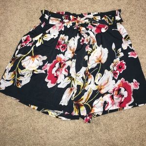 Paper bag Shorts